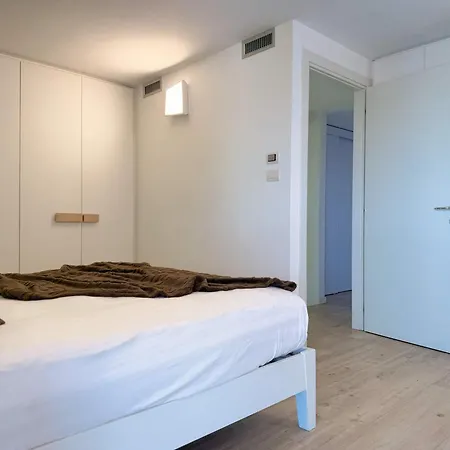 Homeby - Loft Pitteri Apartment Milan